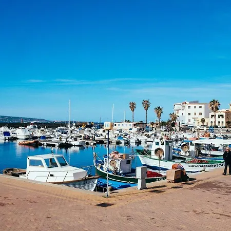 Apartment Del Porto - Attico Del Mare
